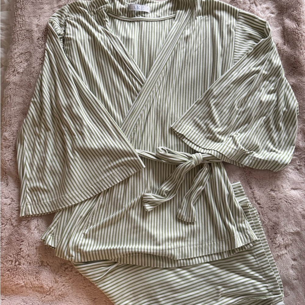 Women's LAKE Kimono Pajama Set